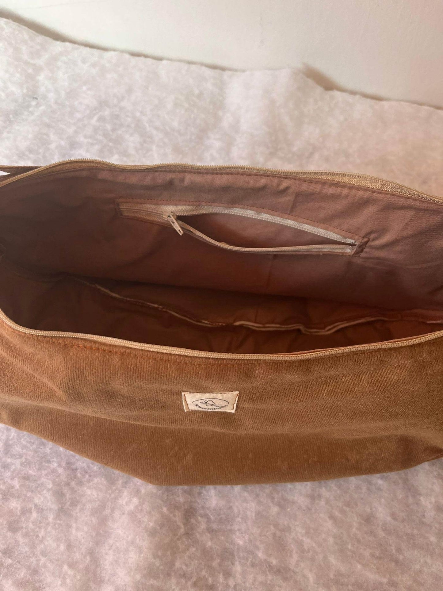 Bolso artesanal de tela – Modelo Creta Marrón